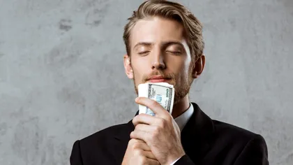 5 abilități pe care bogații le stăpânesc, fără să vorbească despre ele. Nu e magie, e antrenament tăcut