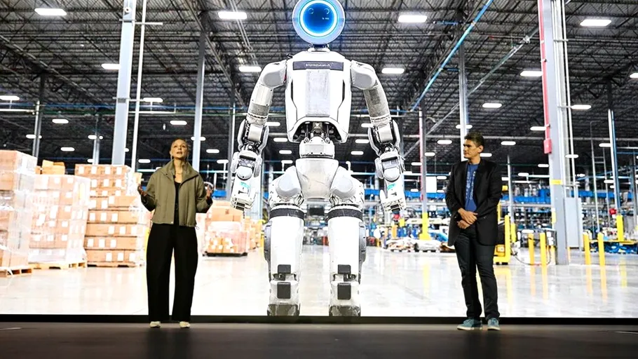 Fabricile viitorului: Hyundai va folosi 30.000 de roboți umanoizi