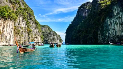 Thailanda estimează o scădere a numărului de turiști străini în 2025, sub nivelul din 2024, în ciuda redresării post-pandemie
