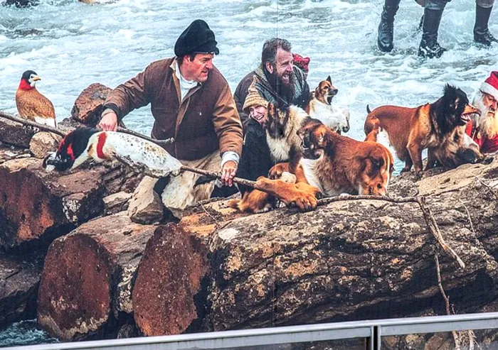 Un mural de Crăciun generat de AI șochează trecătorii. Foto: Daily Mail