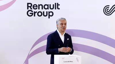 Luca de Meo și-a anunțat intempestiv plecarea de la conducerea Renault. Ce urmează pentru Dacia după plecarea acestuia?