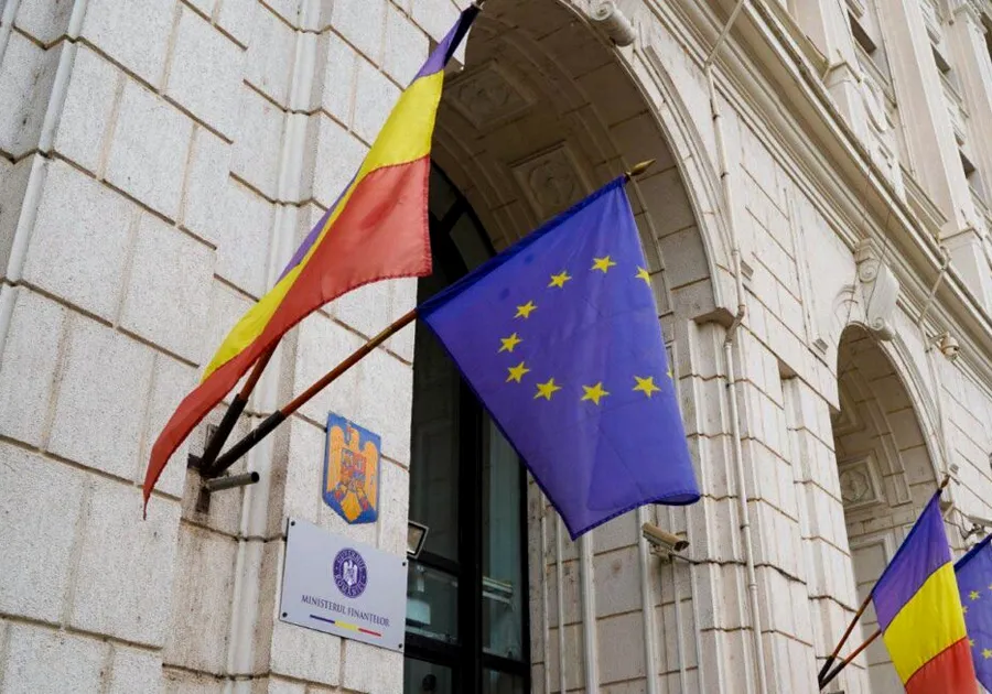 Ministerul Finanţelor a împrumutat joi de la bănci 800 milioane lei, prin două licitaţii cu titluri de stat