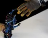 Chinezii au inventat o piele cu care roboții umanoizi simt durerea (VIDEO)