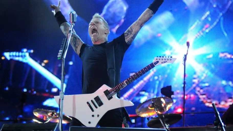 ANPC, asaltată de reclamații referitoare la procesul de vânzare online a biletelor pentru concertul Metallica. Sute de mii de fani au stat la coada virtuală