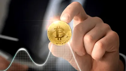 Vânzările Bitcoin destabilizează piața cripto, iar investitorii se pregătesc pentru cel mai dur scenariu