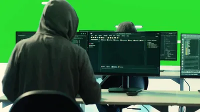FBI și giganții tech sunt în alertă. Un val de atacuri cibernetice lovește sectorul aviatic și al transporturilor