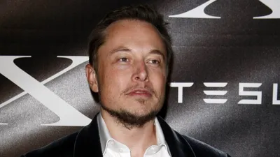 Elon Musk ar avea o datorie la Donald Trump de 100 de milioane de dolari. Care este motivul?