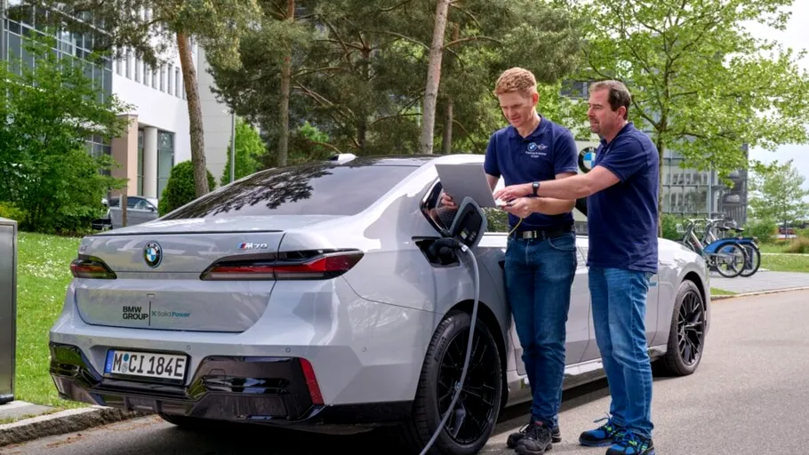 BMW testează o nouă baterie solid-state pentru autonomie extinsă