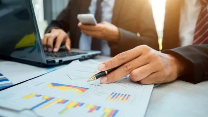 Micii antreprenori români, copleșiți de povara fiscală: 6 din 10 iau măsuri drastice pentru reducerea cheltuielilor