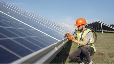 Țara vecină unde energia solară a depășit consumul național de electricitate. Un pas uriaș spre independența energetică