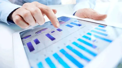 România frânează brusc: Cel mai mare declin al serviciilor din întreaga Uniune Europeană, conform Eurostat