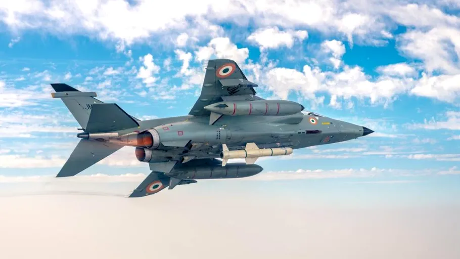 India cumpără avioane vechi de 60 de ani de care nimeni nu are nevoie în întreaga lume: a devenit cunoscut de ce