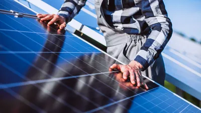 Eurowind a anunțat cea mai mare investiție solară din România: 175 mil. euro pentru un parc fotovoltaic în Dâmbovița