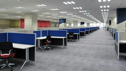 Războiul global împotriva sărbătorilor legale