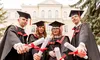 Cât valorează o diplomă universitară în România