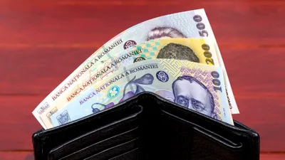 Inflația și pachetul de măsuri Bolojan au redus consumul. Românii cheltuie tot mai puțin