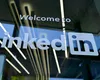 Arta autopromovării pe LinkedIn: când succesul devine spectacol