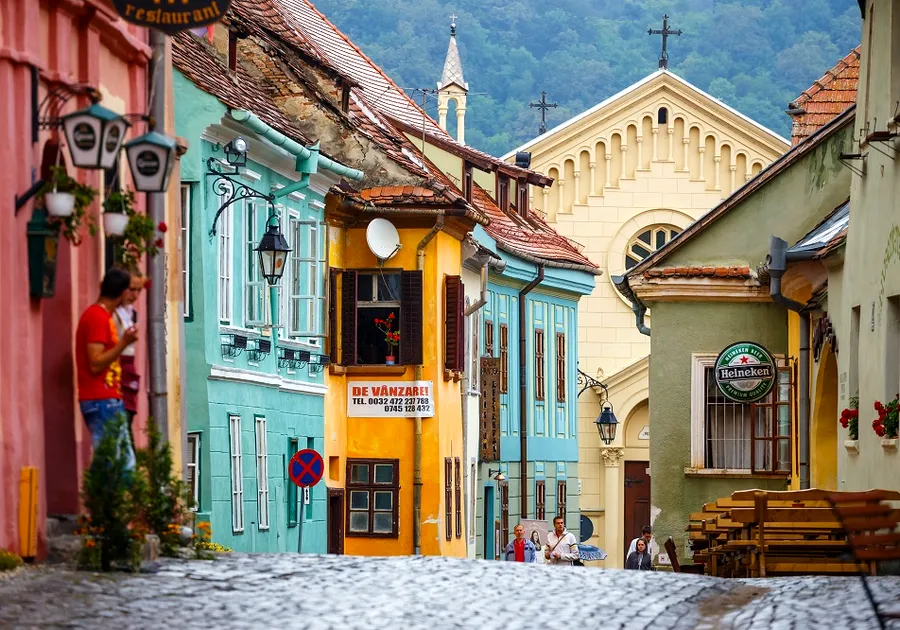 Nu stăm prea bine la capitolul turism: România, singura țară din Europa cu mai puțini turiști străini decât în comunism