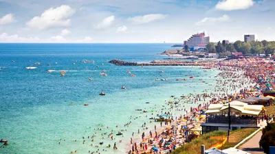 Litoralul românesc, luat cu asalt în minivacanța de Rusalii! Topul celor mai căutate destinații și cât te costă un sejur