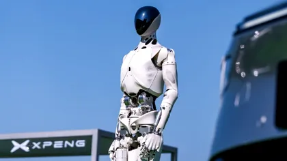Xpeng va lansa robotaxiuri și roboți umanoizi cu cipuri AI proprii (VIDEO)