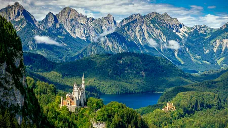 Cele mai frumoase castele din lume: fortărețe care scriu istoria și aprind imaginația