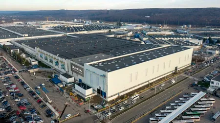Restructurări masive la Dacia: pachete compensatorii de până la 200.000 de lei!