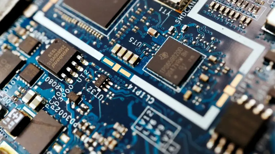 Snowcap Compute atrage o finanțare de 23 de milioane de dolari pentru dezvoltarea de cipuri AI bazate pe superconductivitate - o miză majoră în cursa globală a inovației