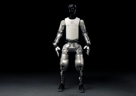 A fost creat robotul umanoid care a mers după doar 48 de ore (VIDEO)