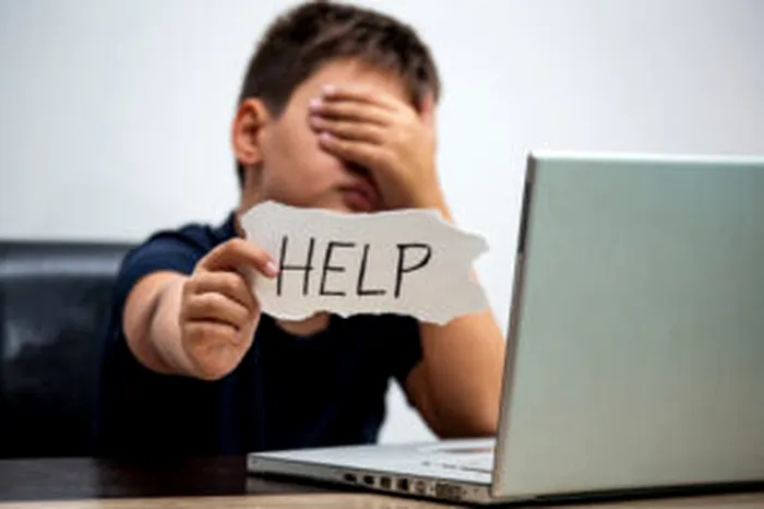 Educație digitală: cum învață copiii să evite fraudele online