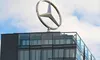 Criza magnetilor: Mercedes-Benz și Porsche încearcă să scape de dependența de China