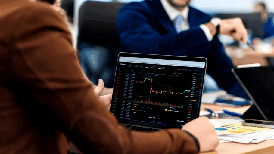 Ce vor, de fapt, să spună experții când o acțiune este „ieftină” sau „subevaluată”