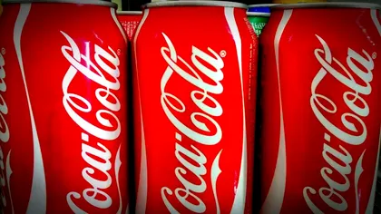 Coca-Cola produsă în SUA va conține zahăr din trestie, nu din porumb, anunță Trump. Revoluție dulce sau strategie politică?