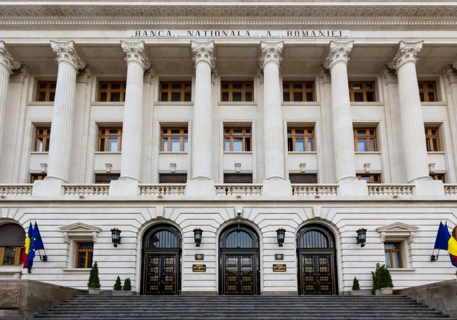 Săptămână decisivă pentru economia României: inflația poate trece de 10%, PIB-ul rămâne fragil, iar leul stă sub presiunea crizei politice