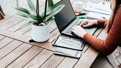 Cele mai bune aplicații pentru blocarea distragerilor în 2026