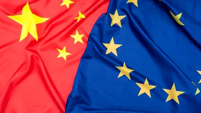 Europa își închide porțile pentru China. UE interzice accesul giganților chinezi la licitațiile publice