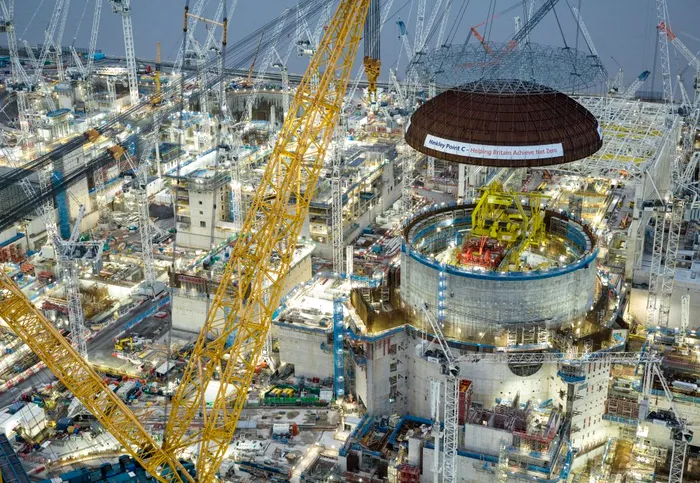 Centrala nucleară de 51 de miliarde de dolari, aprobată de guvernul britanic