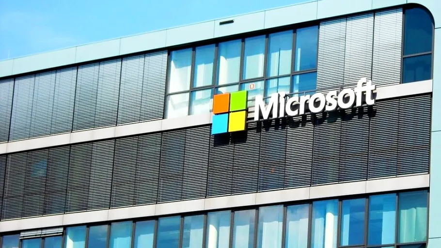 Cât câștigă angajații Microsoft: Salarii pentru ingineri software, manageri de produs și alte roluri-cheie