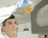 Paracetamol din deșeuri de plastic – o soluție verde pentru industria farmaceutică