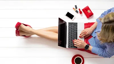 Scam cu oferte de muncă: criza economică alimentează un val de fraude digitale