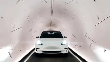 Tot ce trebuie să știi despre Dubai Loop, rețeaua subterană de tuneluri dezvoltată împreună cu Elon Musk