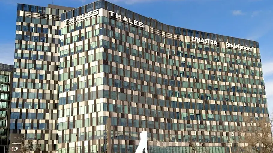 România intră pe harta marilor recrutări Thales. 240 de poziții noi deschise