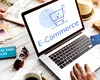 Trei sferturi dintre românii „conectați” își fac cumpărăturile online