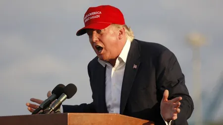 Trump, scos din sărite de acronimul TACO cu care l-a ironizat Wall Street pentru jocul defensiv al tarifelor. „Trump always chickens out” (TACO) s-a viralizat fulgerător