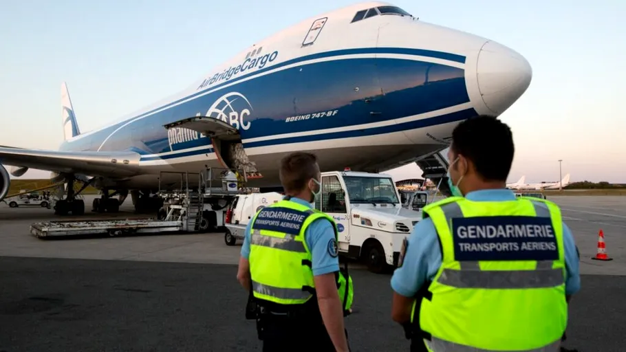 Aeroporturile din Franța intră în grevă pe 18 septembrie! Mii de zboruri anulate și milioane de pasageri afectați