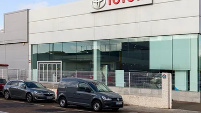 9 milioane de vehicule electrice poluează cât 27 de hibride. Președintele Toyota ridică semne de întrebare cu privire la viitorul mobilități