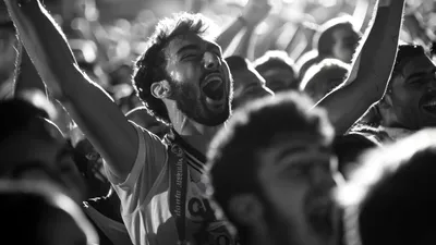 Concertele Oasis și AC/DC aduc prețuri „supersonice” de cazare în Scoția