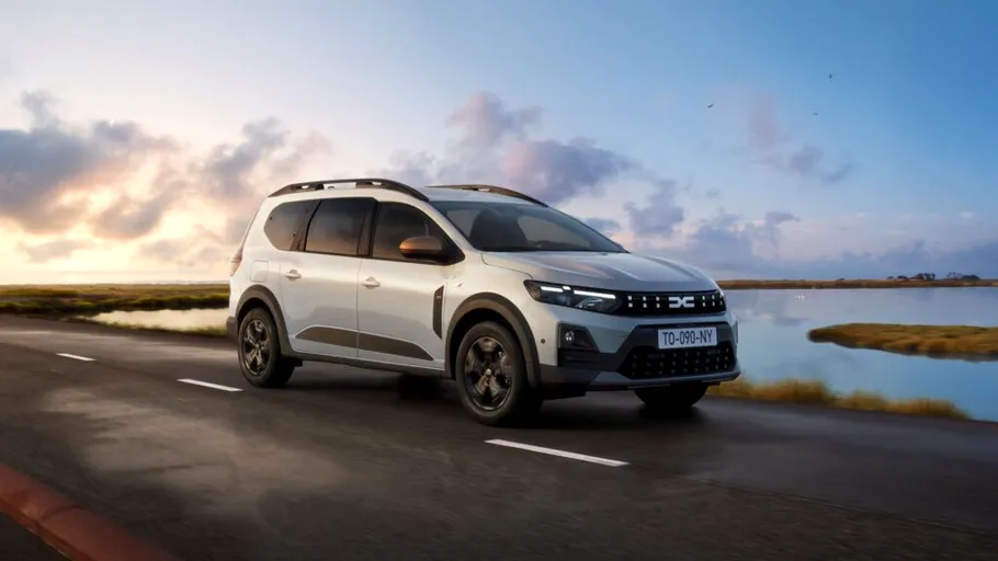Dacia a deschis listele de comenzi pentru noul Jogger facelift