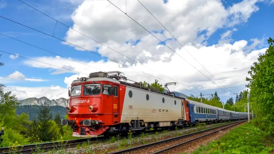 Biletele de tren se scumpesc din nou: cât vei plăti începând din decembrie și de ce cresc tarifele pentru a treia oară consecutiv