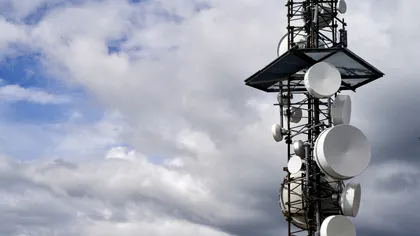 Digi și Vodafone și-au prezentat angajamentele pentru preluarea Telekom Mobile