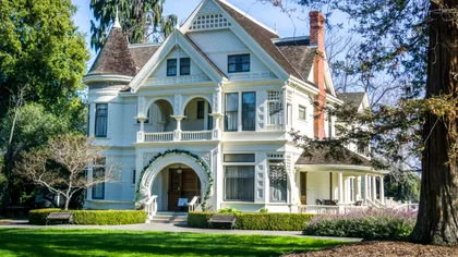 Vor fi milenialii cea mai bogată generație din istorie? Business Insider: de fapt, moștenesc doar “fabrici de datorii” și dureri de cap